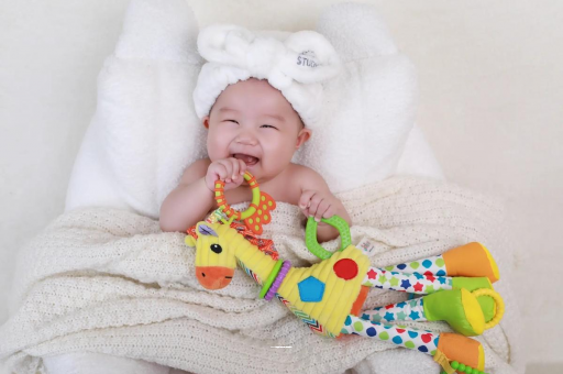 白沙宝宝先拉肚子后发烧 白沙宝宝先拉肚子后发烧